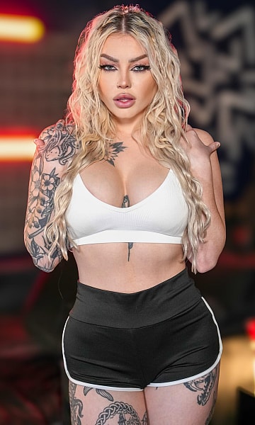 Nichole Saphir